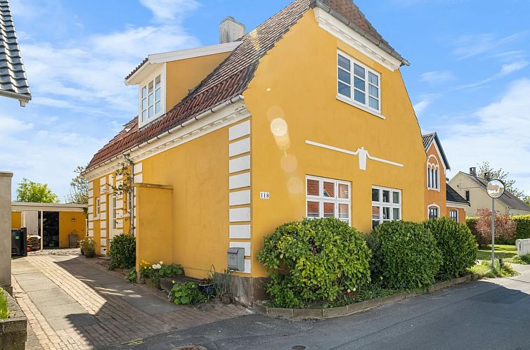 Vakantiehuis "Rosamunde" - 350m from the sea