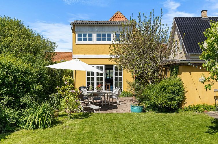 Vakantiehuis "Rosamunde" - 350m from the sea