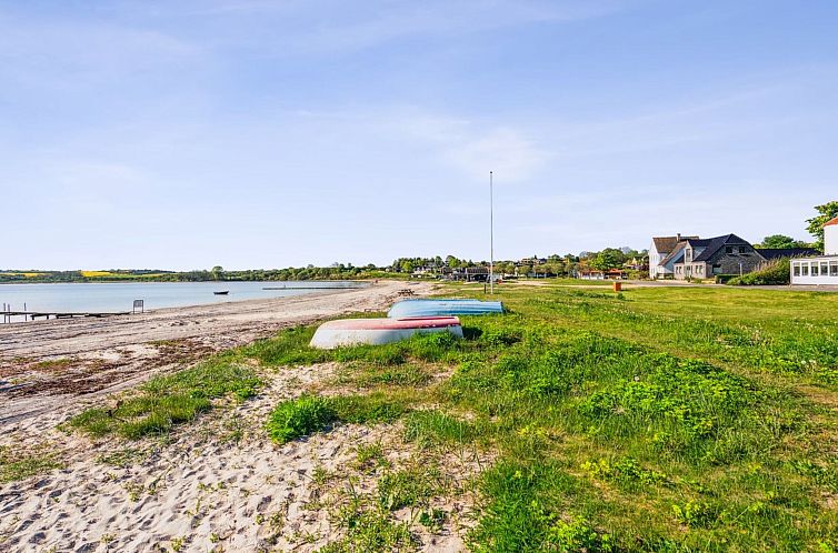 Vakantiehuis "Dolores" - 100m from the sea