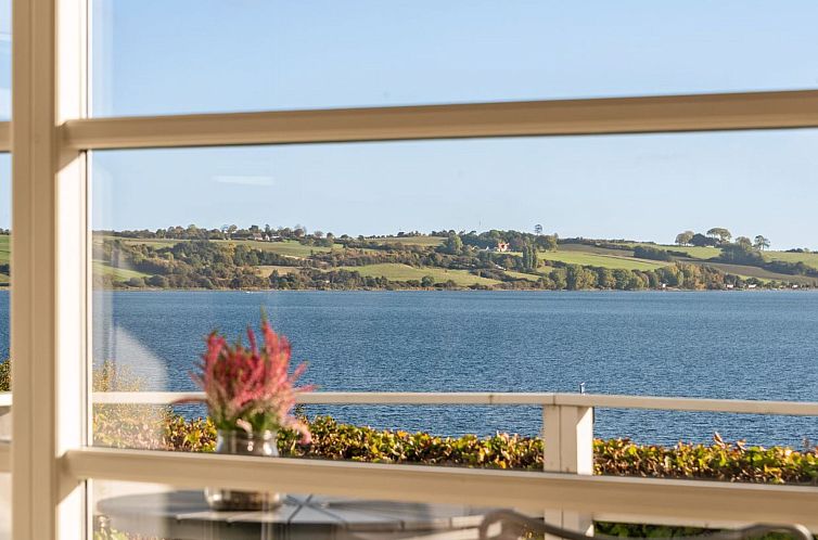 Vakantiehuis "Nica" - 100m from the sea