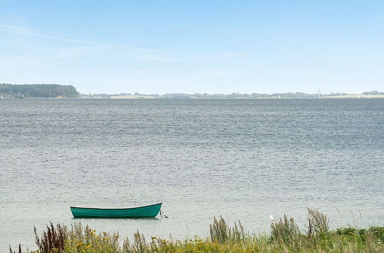 Vakantiehuis "Elain" -  from the sea