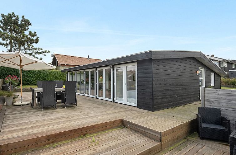 Vakantiehuis "Sighfrith" - 150m from the sea