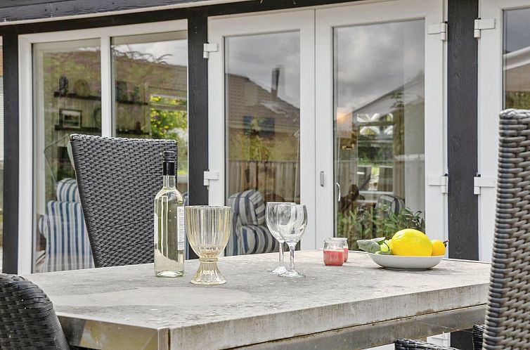 Vakantiehuis "Sighfrith" - 150m from the sea