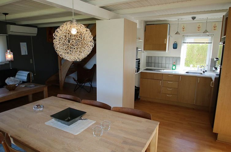 Vakantiehuis "Sauli" - 200m to the fjord