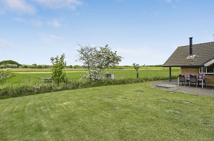 Vakantiehuis "Maleen" - 100m from the sea