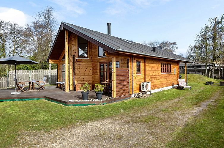 Vakantiehuis "Fortuna" - 200m from the sea