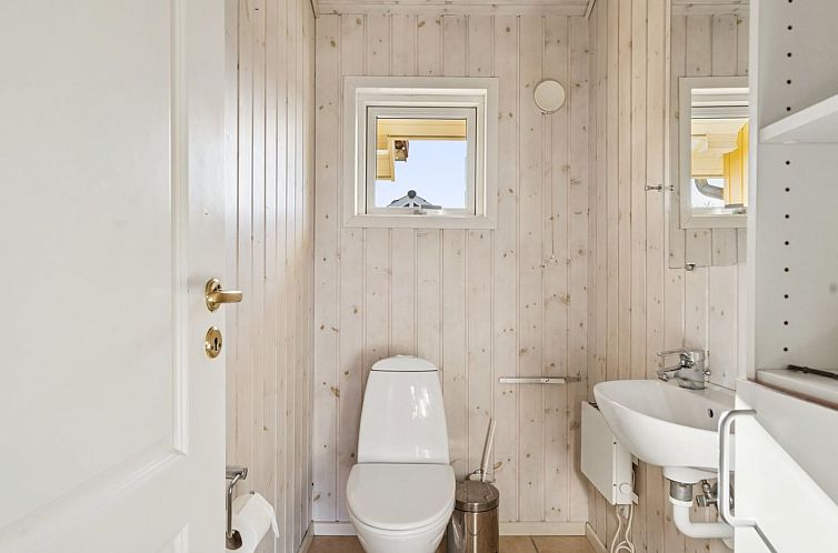 Vakantiehuis "Dolores" - 100m from the sea