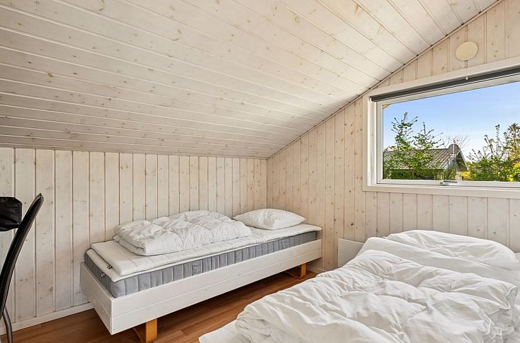 Vakantiehuis "Dolores" - 100m from the sea