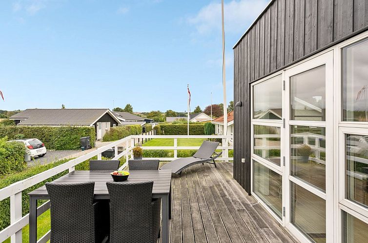 Vakantiehuis "Maleen" - 100m from the sea