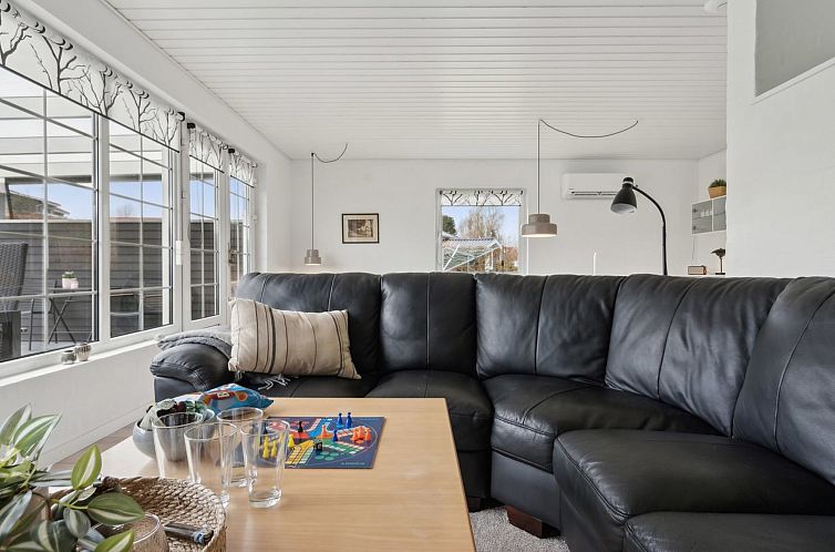 Vakantiehuis "Dietlinde" - 100m from the sea