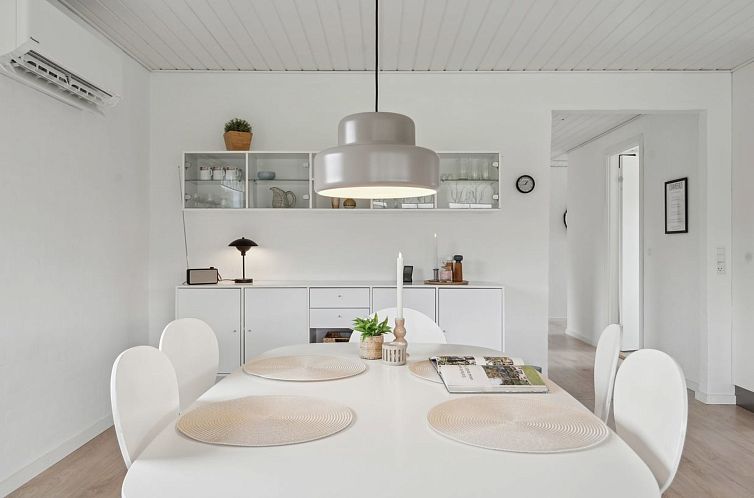 Vakantiehuis "Dietlinde" - 100m from the sea