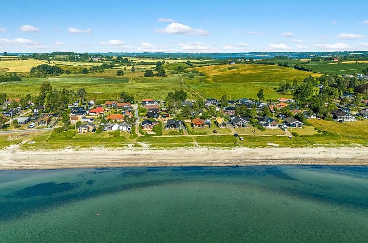 Vakantiehuis "Withger" - 20m from the sea