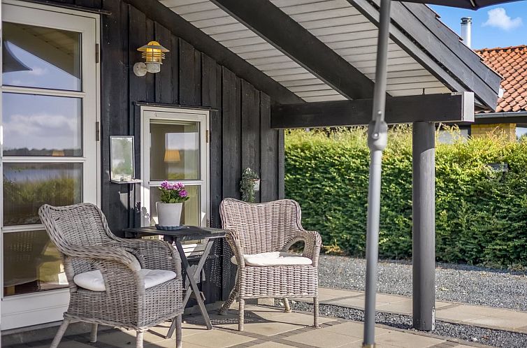 Vakantiehuis "Withger" - 20m from the sea