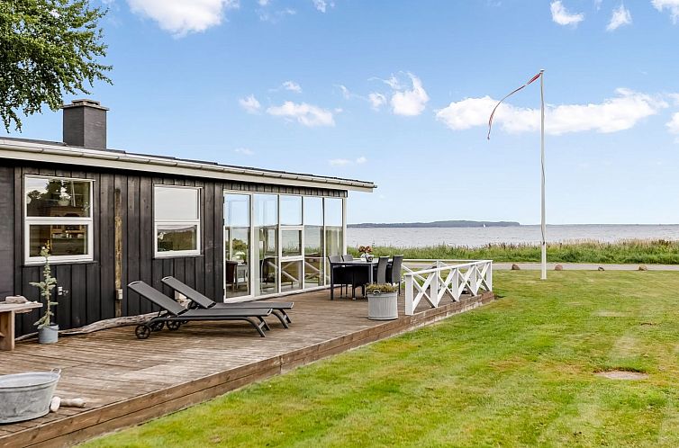 Vakantiehuis "Teodosija" - 20m from the sea