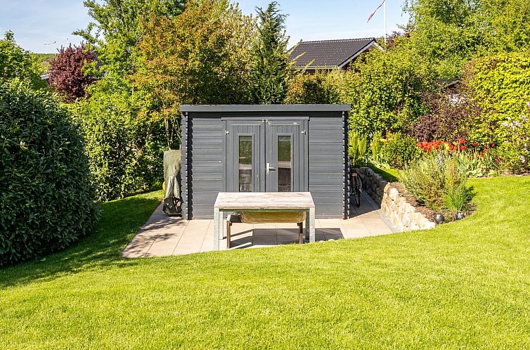 Vakantiehuis "Martti" - 200m from the sea