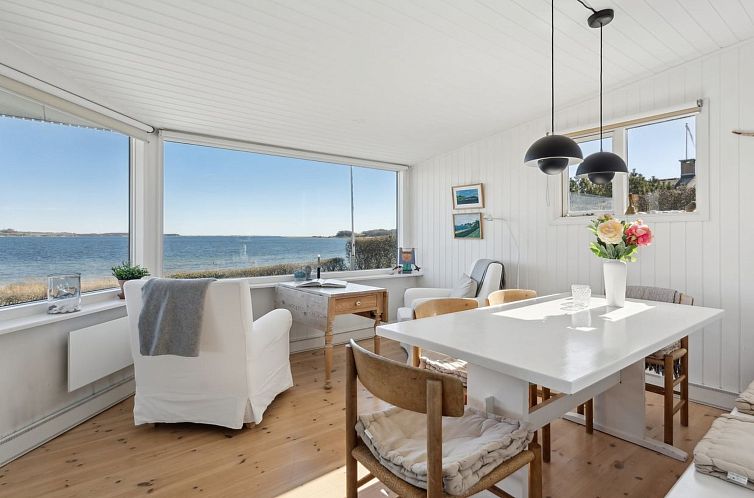 Vakantiehuis "Solbritt" - 30m from the sea