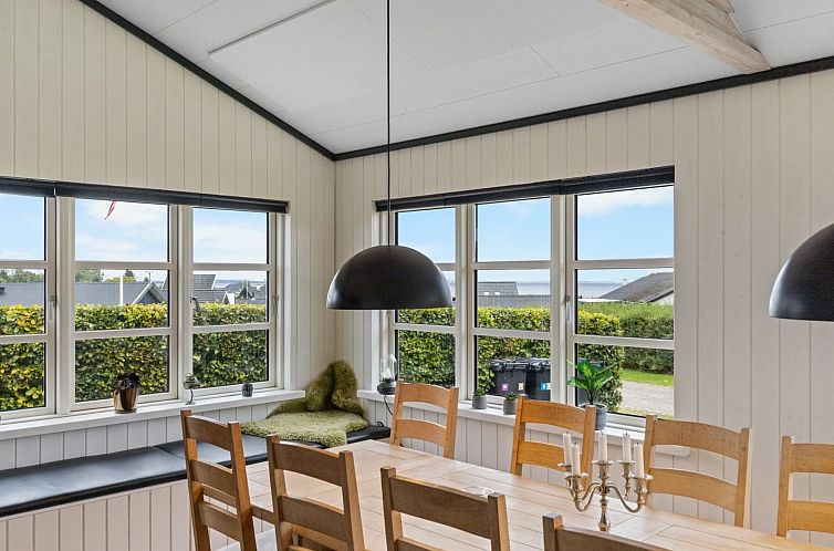 Vakantiehuis "Elline" - 200m from the sea