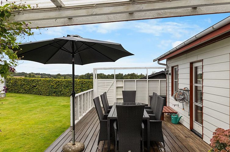 Vakantiehuis "Elline" - 200m from the sea