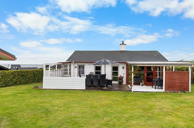 Vakantiehuis "Elline" - 200m from the sea