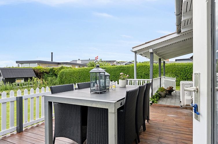 Vakantiehuis "Diddi" - 170m from the sea