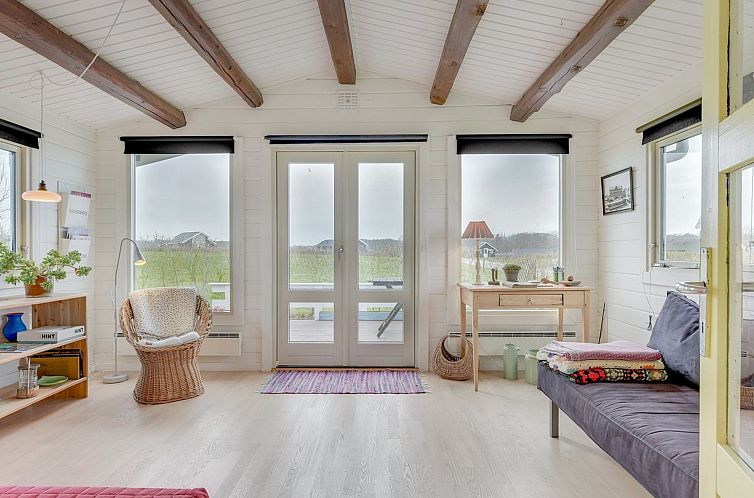 Vakantiehuis "Ylvie" - 150m from the sea