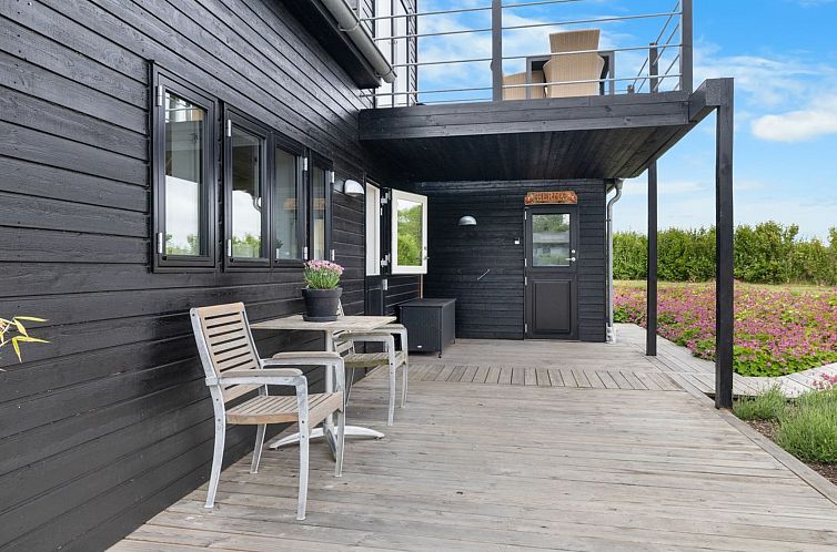 Vakantiehuis "Aliana" - 300m from the sea