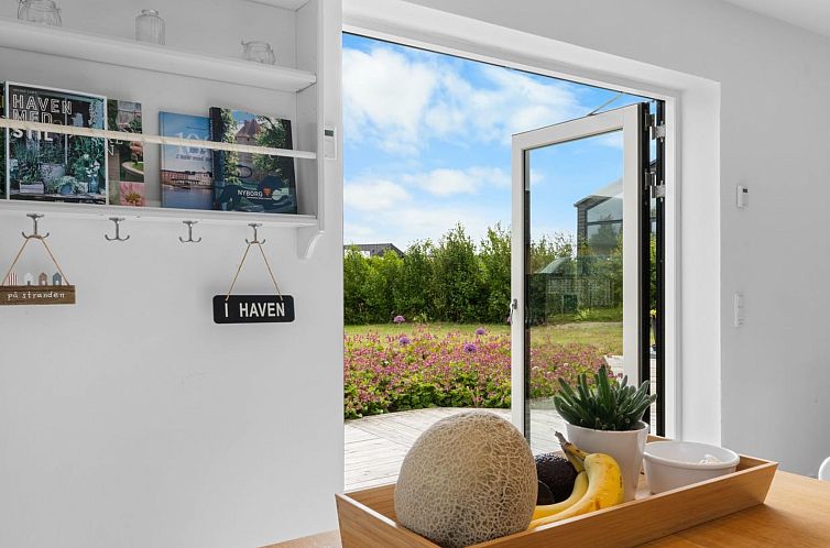 Vakantiehuis "Aliana" - 300m from the sea