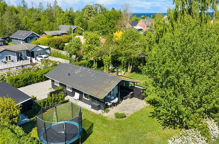 Vakantiehuis "Justina" - 200m from the sea