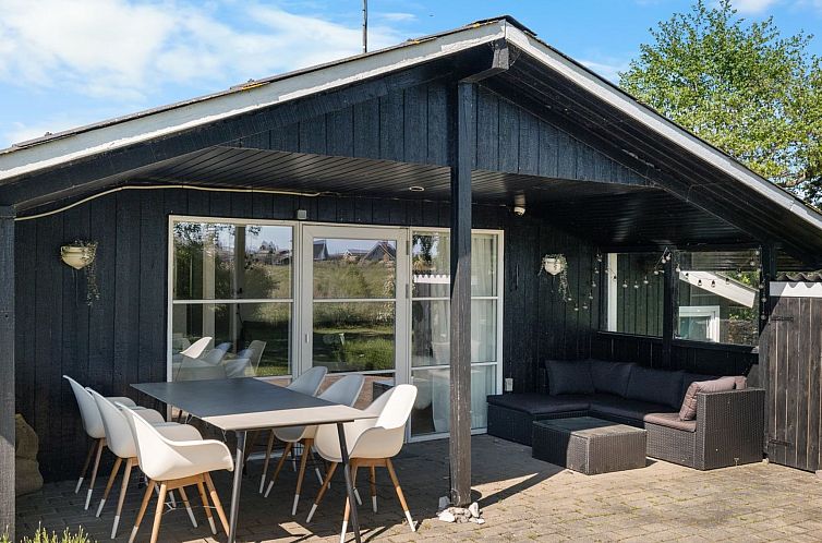 Vakantiehuis "Justina" - 200m from the sea