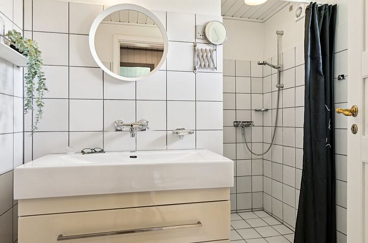 Vakantiehuis "Jelko" - 375m from the sea