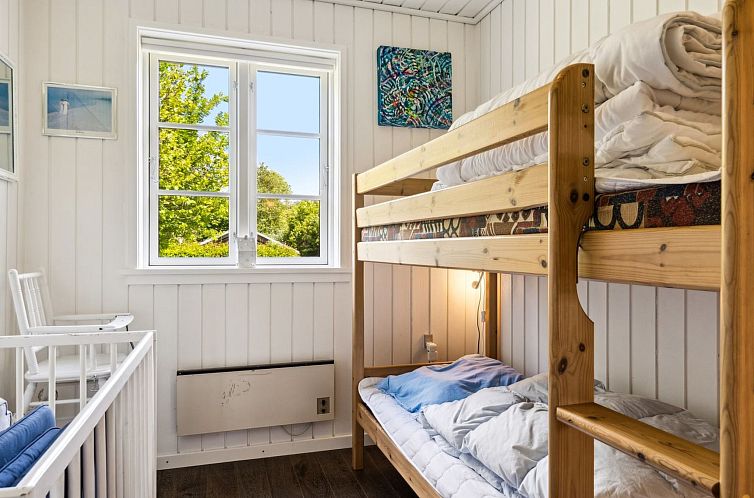 Vakantiehuis "Jelko" - 375m from the sea