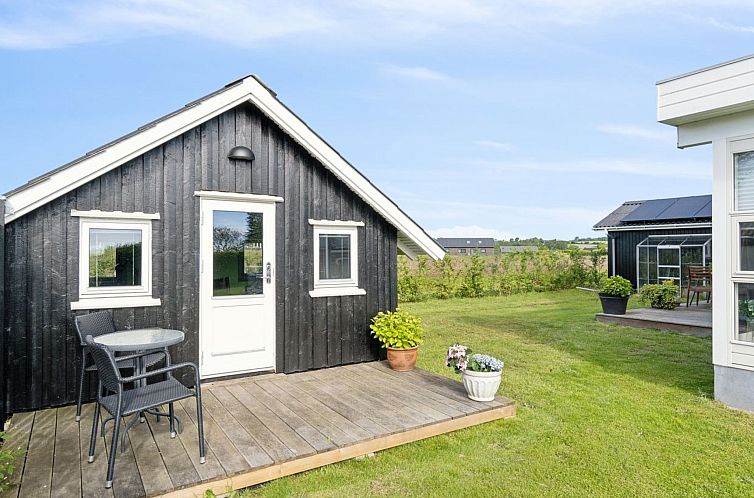 Vakantiehuis "Fentje" - 200m from the sea