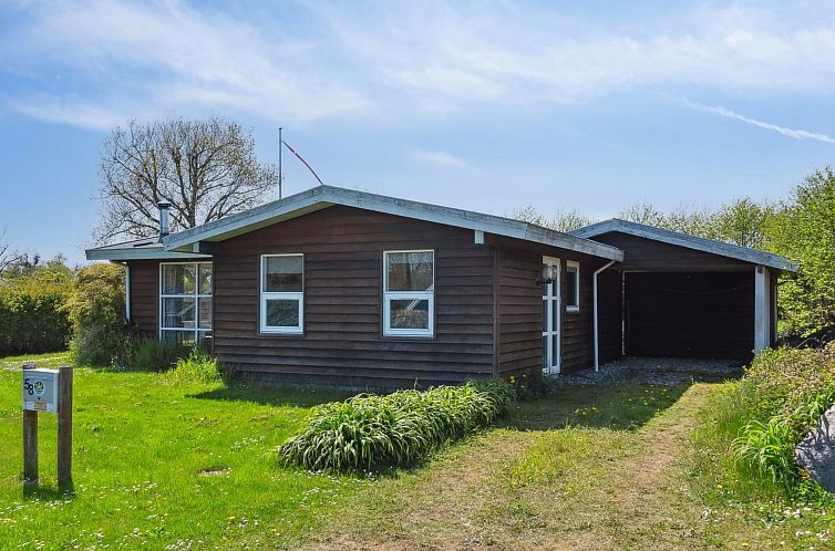 Vakantiehuis "Bjarke" - 200m from the sea