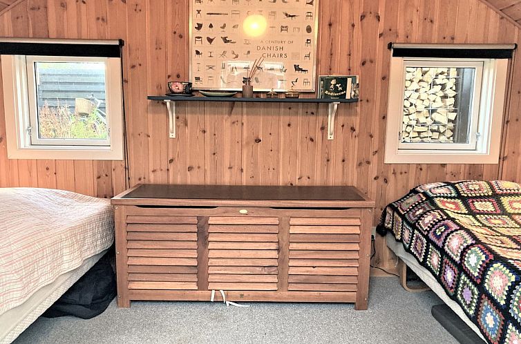 Vakantiehuis "Ylvie" - 150m from the sea