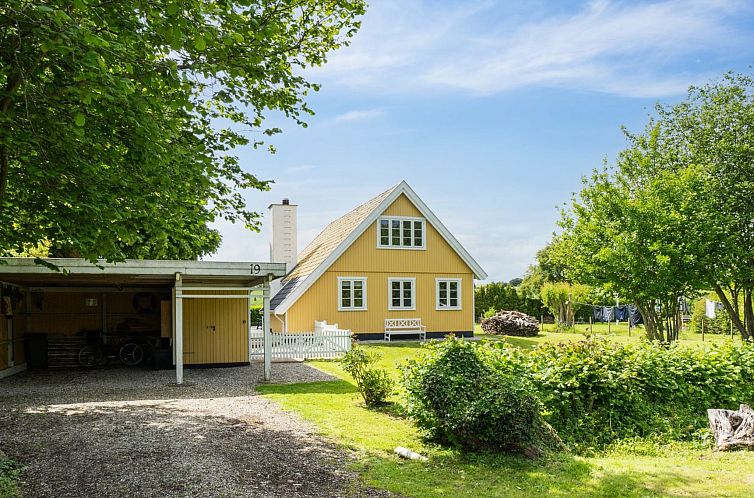 Vakantiehuis "Jelko" - 375m from the sea