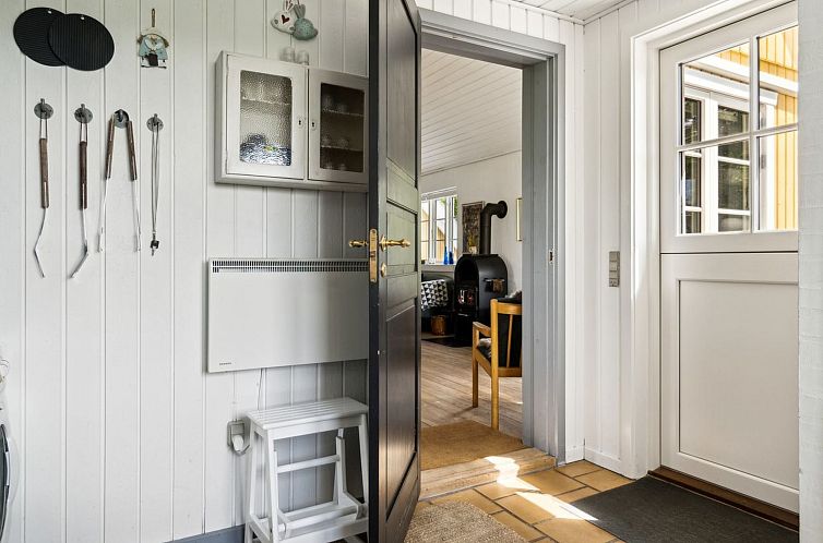 Vakantiehuis "Jelko" - 375m from the sea