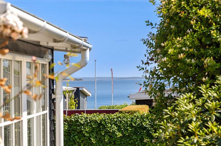 Vakantiehuis "Lilie" - 150m from the sea