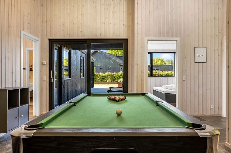 Vakantiehuis "Goesta" - 250m from the sea