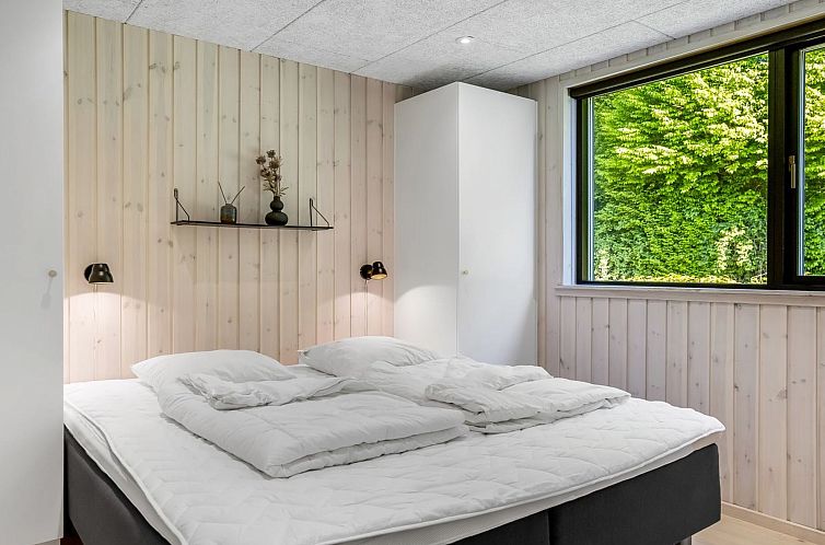 Vakantiehuis "Goesta" - 250m from the sea