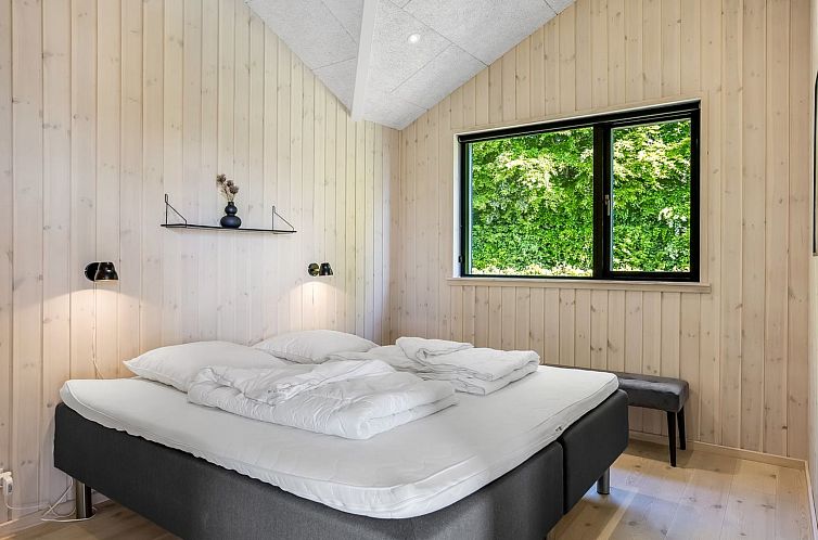 Vakantiehuis "Goesta" - 250m from the sea
