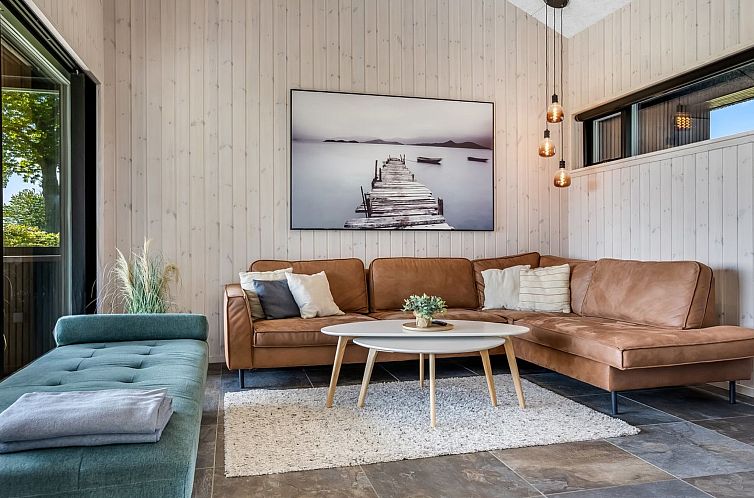 Vakantiehuis "Goesta" - 250m from the sea