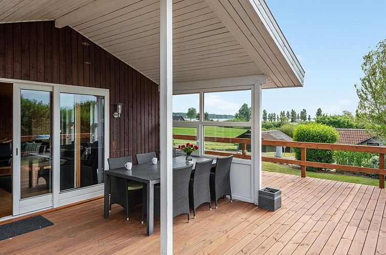 Vakantiehuis "Ellyn" - 500m from the sea