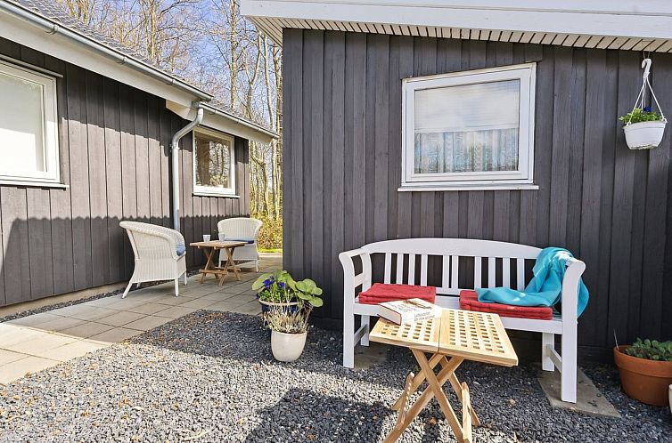 Vakantiehuis "Gunholm" - 150m from the sea