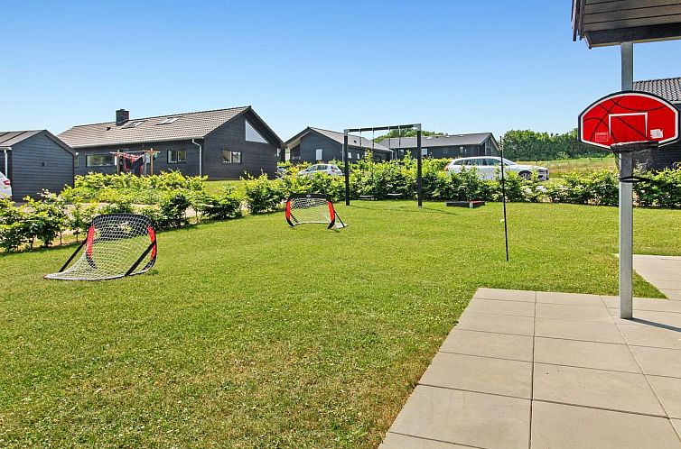 Vakantiehuis "Thorfin" - 200m from the sea