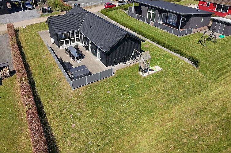 Vakantiehuis "Yakari" - 300m from the sea