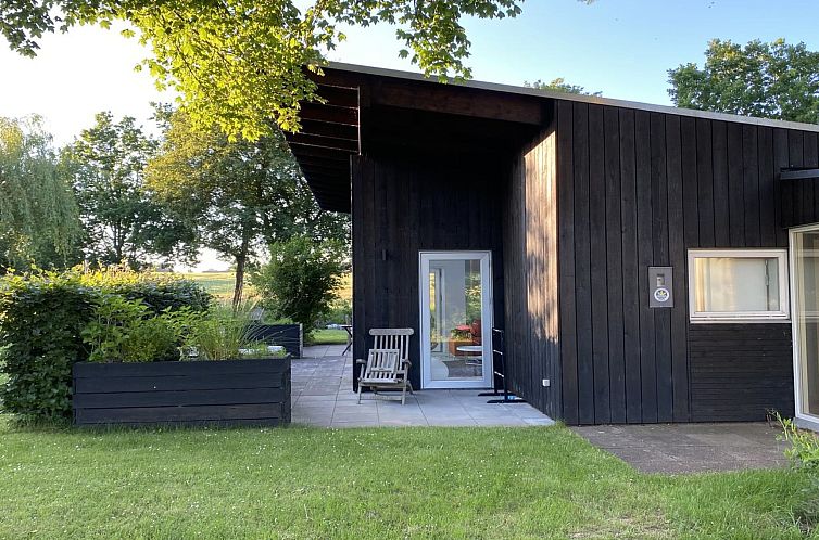 Vakantiehuis "Erkki" - 500m from the sea