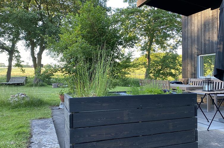 Vakantiehuis "Erkki" - 500m from the sea