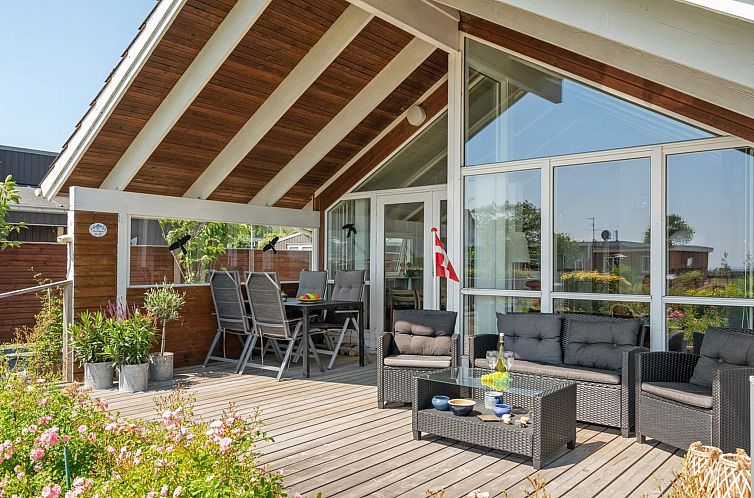 Vakantiehuis "Kaike" - 100m from the sea