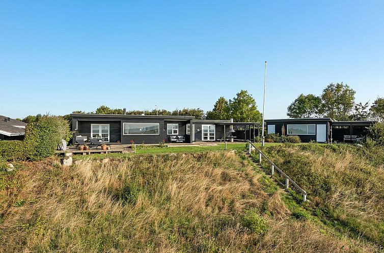 Vakantiehuis "Kaike" - 100m from the sea