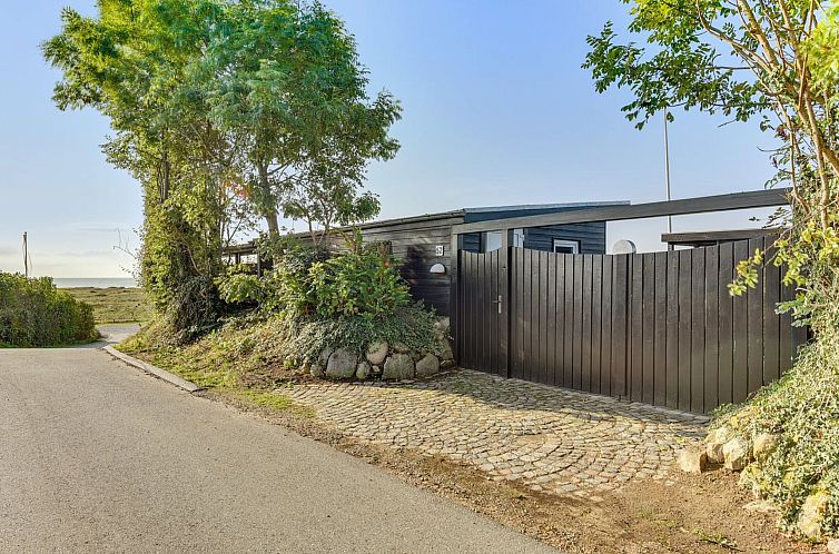 Vakantiehuis "Kaike" - 100m from the sea